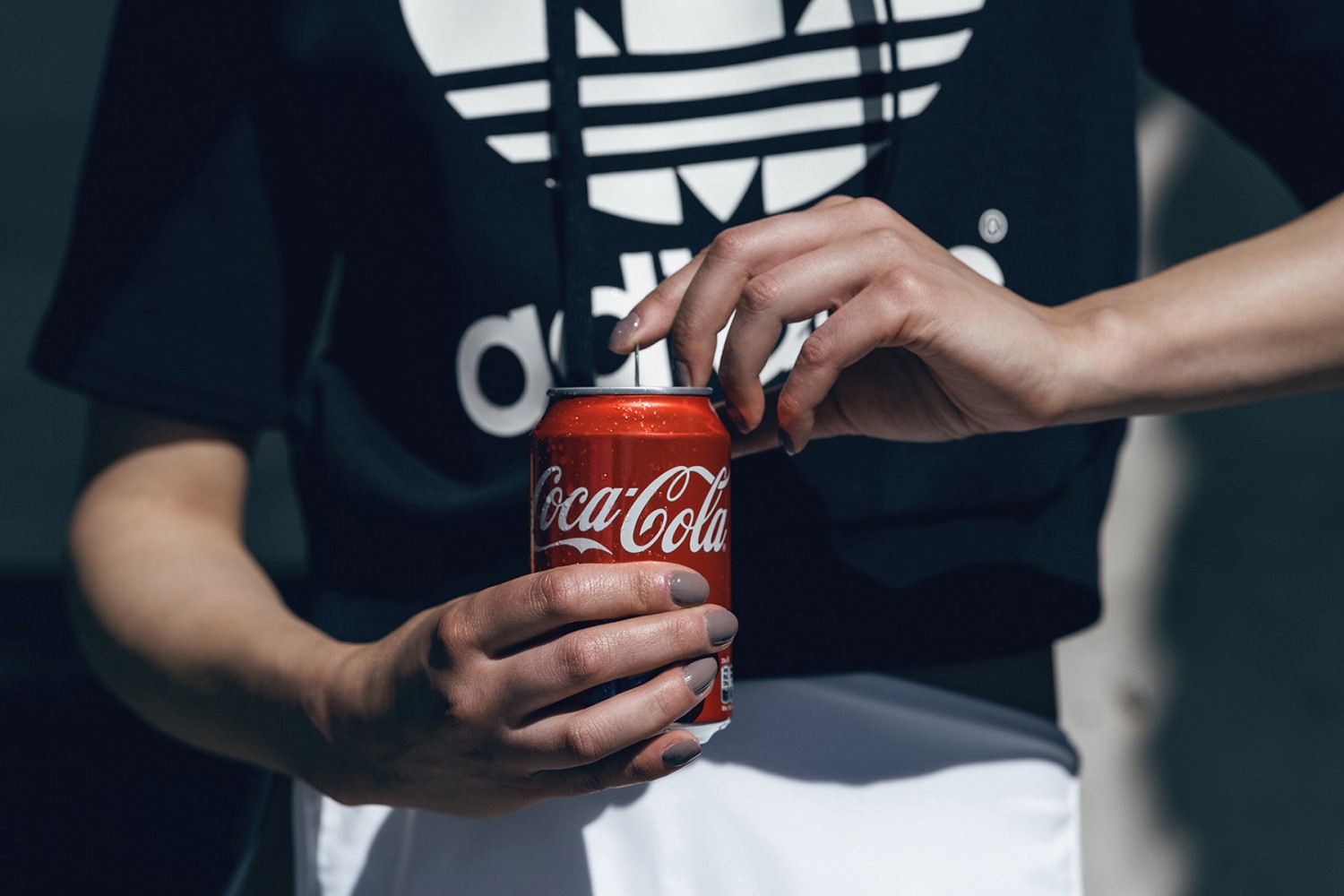Richtlijnen Manifesteren verband Adidas x Coca-Cola