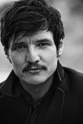 framcescocarrozziniuomovoguepedropascal1-683x1024