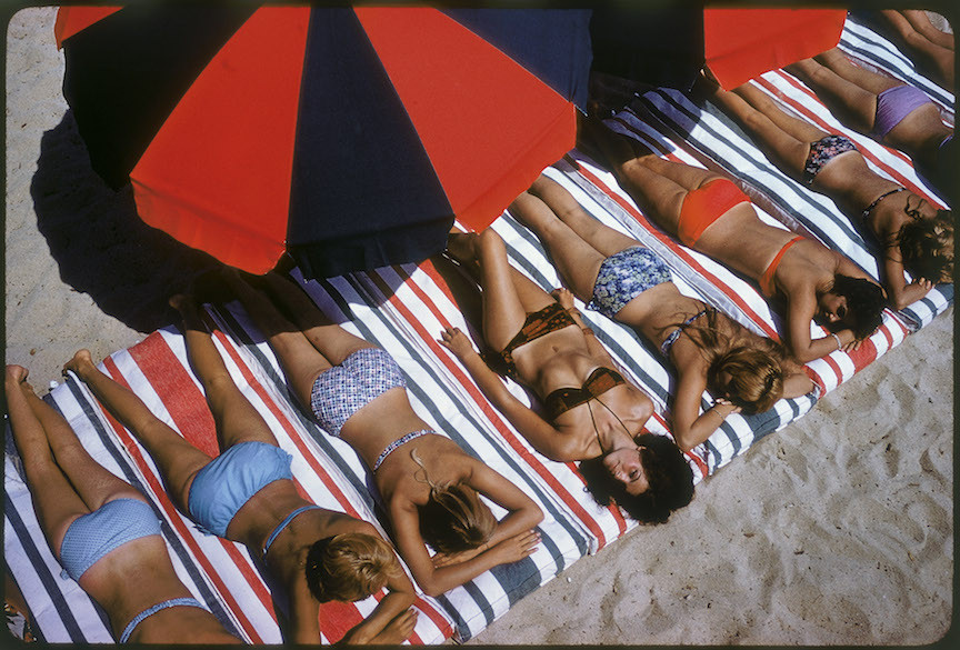 Elliott-Erwitt_Saint-Tropez_France_1959